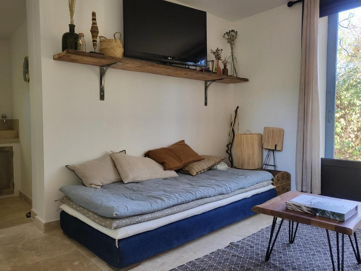 Bed and Breakfast Le Cabanon Ménerbes Zewnętrze zdjęcie